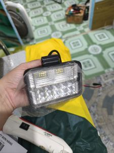 Đèn trợ sáng oto xe máysoi sân vườn tường rào 26 led siêu sáng pha dàn ip6x