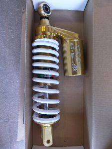 CNC racing shock for Honda Click and beat / Yamaha all Mio  (330mm and 300mm) made from Taiwan
