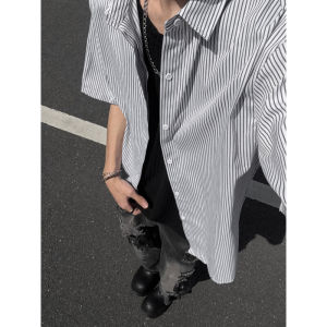 American High Street Stripe Short Sleeve Shirt Men Summer New Fashion Loose Casual College Style Shirt Jacket Youth Daily Wear