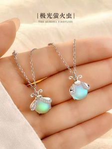 Minimalist Firefly Necklace Female Fashion Fancy Elegant Light Luxury Minority Unique Clavicle Chain Summer Pendant Necklace
