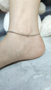 Lắc chân dây công titan không đen gỉ không gây dị ứng màu trắng khóa tròn sang trọng