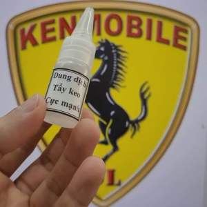 Dung dịch tẩy keo cực mạnh 10ml - Dùng để bóc màn hình bóc lưng hoặc bóc pin và các chi tiết dính trên máy.