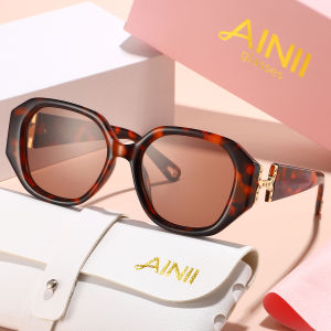 European and American retro style womens fashionable sunglasses trend versatile summer sun shading and UV protection lightweigh