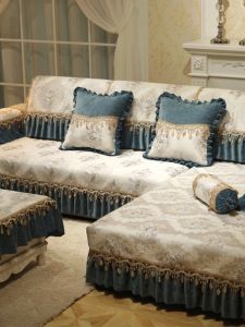 เบาะนั่งโซฟาสไตล์ยุโรปหรูหราแบบครอบคลุมเต็มตัว ป้องกันการลื่น ลายพืชและดอกไม้ นุ่มสบาย ทนทานต่อการใช้งานในชีวิตประจำวัน