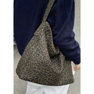 Leopard Print Canvas Bag Womens 2024 New Arrival Trendy Fashion Preppy Style Tote Bag Casual Large Capacity Single Shoulder Bucket Bag