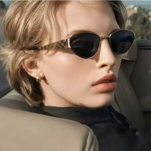 (GENTLE MOSCOT)Korean Fashion Style Cat Eye Frame Sunglasses Women Metal Frame Fashion Design