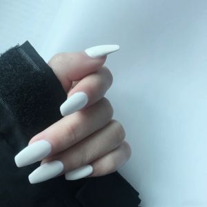 Milky White Press On Nails 24 Pcs Solid Color Simple Elegant False Nails Glue on Full Cover Artificial Nails for Women