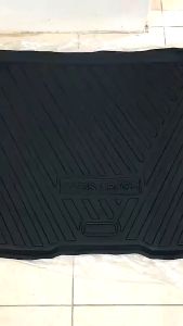 Lót cốp nhựa xe Yaris Cross 2023 2024 chất liệu nhựa dẻo mềm dễ vệ sinh lau rửa