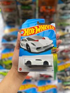 HOT WHEELS Lamborghini Sesto Elemento Diecast 1:64 Scale model (HW EXOTICS 4/10)