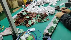 Đuổi chuột điện tử đuổi muỗi siêu âm đuổi côn trùng đuổi gián diệt muỗi gia đình đuổi mạt hàng hóa nhà máy