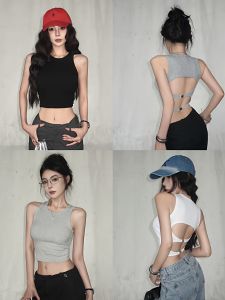 เสื้อกั๊กสายเดี่ยวเซ็กซี่สไตล์อเมริกันพร้อมแผ่นเสริมหน้าอกสำหรับผู้หญิงในช่วงฤดูร้อน สีดำ ดีไซน์เปิดหลัง ดีไซน์เก๋ไก๋สำหรับผู้หญิงวัย 18-24 ปี