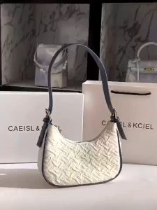 กระเป๋าสะพายผญ กระเป๋า กระเป๋าสะพาย กระเป๋าสะพายข้าง ตารางหมากรุก กระเป๋าสะพายข้างผู้หญิง กระเป๋าแฟชั่น ญ กระเป๋าสะพายข้างผู้หญิง แฟชั่น กระเป๋าสะพายข้างผู้หญิง 2023 - Lazada