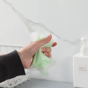 Plastik Traveling 50ML Pouch Matte Storage Organizer Bag Tas travel / U-Living Travel Botol Refill