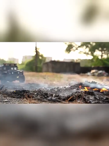 Xe Địa Hình Điều Khiển Từ Xa RC 4WD Tỉ Lệ Thực – Leo Núi Mô Phỏng Xe Hummer Tốc Độ Cao Toàn Địa Hình