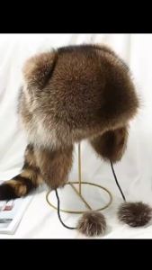 2026 New Raccoon Fur Cap Tail Women Natural Raccoon Fur Caps Ushanka Hats for Winter Thick Warm Ears Fashion Bomber Pom Pom Hat