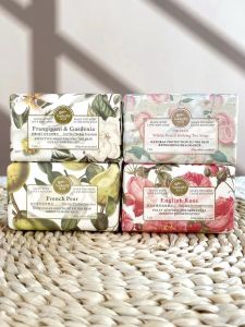Grinding Jasmine Scented Handmade Essential Oil Soap White Peach Scent