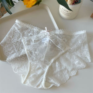 กางเกงในผ้าตาข่ายลูกไม้สไตล์ฝรั่งเศสแบบบางสไตล์ญี่ปุ่นสำหรับฤดูร้อนเป้าผ้าฝ้ายแท้ไร้รอยต่อเอวต่ำโปร่งใสระบายอากาศได้ดีสำหรับสาวๆ