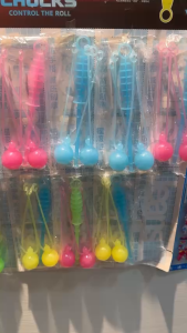 Đồ Chơi Thumb Chucks – Quay Lăn Sành Điệu Xả Stress Cực Đã!