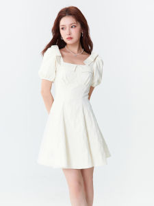 Onetmini Miniature Bubble Sleeve Square Collar Butterfly Knot Design Slimming Waist Summer New Peach Color Dress Womens Fashion