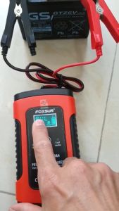 Máy sạc bình ắc quy 12V 24V FOXSUR SẠC NHANH có chức năng khử sunfat