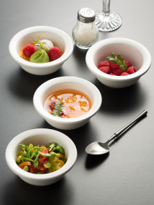 Mini White Creative Soup Seasoning Plate Chinese Style Vinegar Plate Cute Dessert Bowl Irregular Shape Mini Straw Hat Bowl