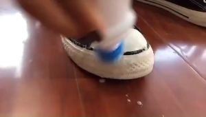 FaSolLa อุปกรณ์ทำความสะอาดรองเท้า น้ำยาทำความสะอาดรองเท้าและไวท์เทนนิ่ง น้ำซักขัดคราบรองเท้า แบบไม่ต้องซัก