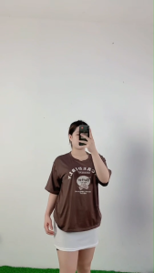 ชุดเซ็ต เสื้อแขนสั้นพิมพ์ลาย+กระโปรงสั้นรัดรูป ใส่แล้วโดดเด่น