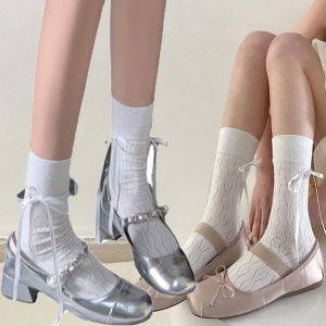 ถุงเท้าสั้นสไตล์บัลเล่ต์ริบบิ้นสำหรับผู้หญิงสีทึบสั้นสไตล์ญี่ปุ่น JK ลูกไม้ระบายอากาศได้ดีถุงน่องติดโบหวาน