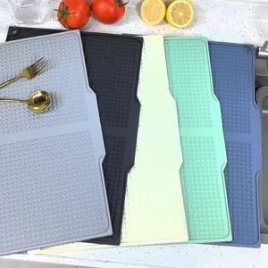 Heat-Resistant Slipproof Kitchen Silicone Pad With Drainage