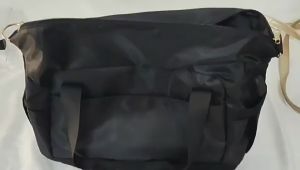 Versatile 600D Polyester Gym/Duffel Bag with USB Charging Port and Multiple Pockets for Women