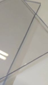 1.5mm/4mm Atap Kanopi Polycarbonate Atap Mika Transparan Tahan Benturan Perlindungan Matahari Perlindungan Kebakaran Isolasi Suara