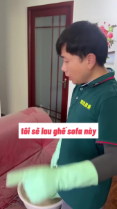 Bình Xịt Bọt Vệ Sinh Ghế Da Sofa Nỉ & Vải 650ml – Nội Thất Ô Tô & Gia Đình