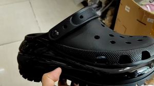 Dép Sục Nhựa Nữ Cross Crush Bóng Đế Cao (tặng kèm sticker)