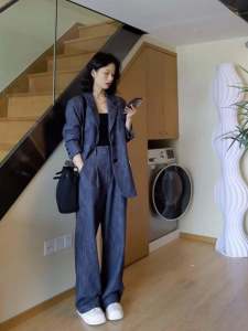 Early Spring Fashionable Womens Denim Set Beautiful High-End Feeling Two-Piece Suit Polyester Fiber Online Exclusive Sale