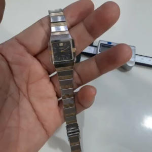 Đồng hồ tank nữ Thụy sỹ Aureole mặt đen demi vàng second hand