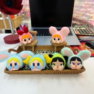 HI FRIENDS อุปกรณ์เสริมพวงกุญแจรถยนต์ พวงกุญแจสำหรับเด็ก พวงกุญแจเล็กๆ นุ่มนุ่มๆ Popmart กระเป๋า crybaby จี้ น่ารักน่ารักๆ การ์ตูนลายการ์ตูน ของเล่นตุ๊กตาผ้า