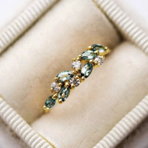 Huitan Nhẫn Nữ Màu Xanh Nhạt Đính Đá Cubic Zirconia Dát Thẩm Mỹ Trang Sức Dự Tiệc Hợp Thời Trang Nữ Ban Nhạc Tặng Phổ Thiết Lập