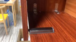 Chốt nhấn mở cánh tủ Nam Châm hút cực mạnh Chốt Nam Châm cánh tủ