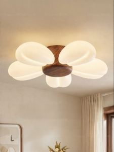 FANCY LAMP CLUB | Vintage Cream Retro Eye-Protecting Full Spectrum Petal Ceiling Light