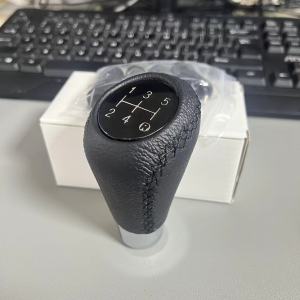 Car Universal 5/6 Speed Manual Black Red Stitch Gear Shift Knob Car Gear Stick Shift Knob Lever Manual Transmission M8 M10 M12