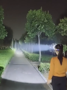 Headlight Flashlight Rechargeable Waterproof 2000m HighbeamHeadlamp Flashlight Led Outdoor FishingCamping Emergency Light