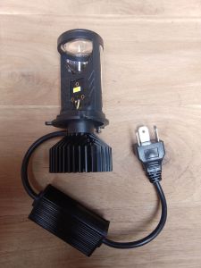 Lampu LED H4 Y6 Mini Projector Mini Projie Anti Silau