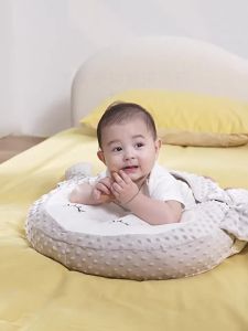 SHI YUE JIE JING | Colic Prevention and Anti-Startle Sleeping Pillow