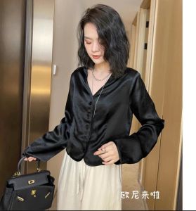 ฤดูร้อน Ice Sensation Thin Acetate เสื้อแจ็คเก็ต ผู้หญิง แขนสั้น แขนยาว คอวี สั้น เสื้อโค้ท ป้องกันรังสียูวี เรียบง่าย Match เสื้อท่อนบน