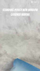 [ 10 PCS ] Standing Pouch Non Window Gradasi Warna Warni | Ziplock Non Windows | Ziplock Non Windows Metalized Foil | Standing Pouch Gradasi Warna Putih Pink Biru Hijau | Kemasan Ziplock Non Windows Standing Pouch