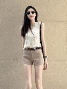 YUEZHONGWEI | Áo sơ mi vải lanh không tay cổ polo phong cách Pháp mùa hè thiết kế ôm vừa vặn cổ polo nữ tay ngắn thường ngày màu trơn không có nút