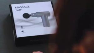 พร้อมส่งจากไทย+ปรับได้30ระดับ จอLED ปืนนวด สำหรับนวดกล้ามเนื้อจุดที่อ่อนล้า ทำให้เลือดไหล่เวียนได้สะดวก สามารถนำไปนวดเพื่อคลายเส้นท