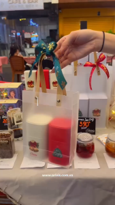 Set Quà Giáng Sinh Năm Mới Tết Orivis Size S – Trà Lam Hạ/Quế Đông hoặc Cà Phê – Kèm Cam Sấy Socola hoặc Bánh Tô