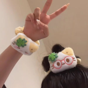 Cute Cartoon Bear Hair Ties Womens Stylish Hair Bands Hair Accessories New 2025 Fashion Hair Bands Universal Brand
