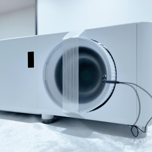 Acer ML861 4K Laser Projector โปรเจคเตอร์ เครื่องฉาย 5500 Ansi Lumens 4K UHD (3840x2160 สำหรับ Home Theater/ดูหนัง/Gaming สู้แสง สำหรับหอประชุม/ห้องประชุมผู้บริหาร อายุยาว 20000+ ชม. ใช้งานได้นาน ออกใบกำกับภาษีได้ ประกันศูนย์ 3 ปี)